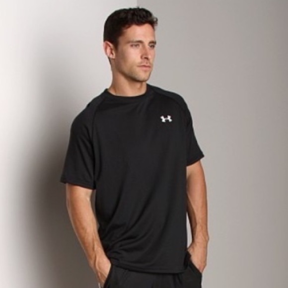 Under Armour Other - Under Armour Athletic Short Sleeve Shirt Medium